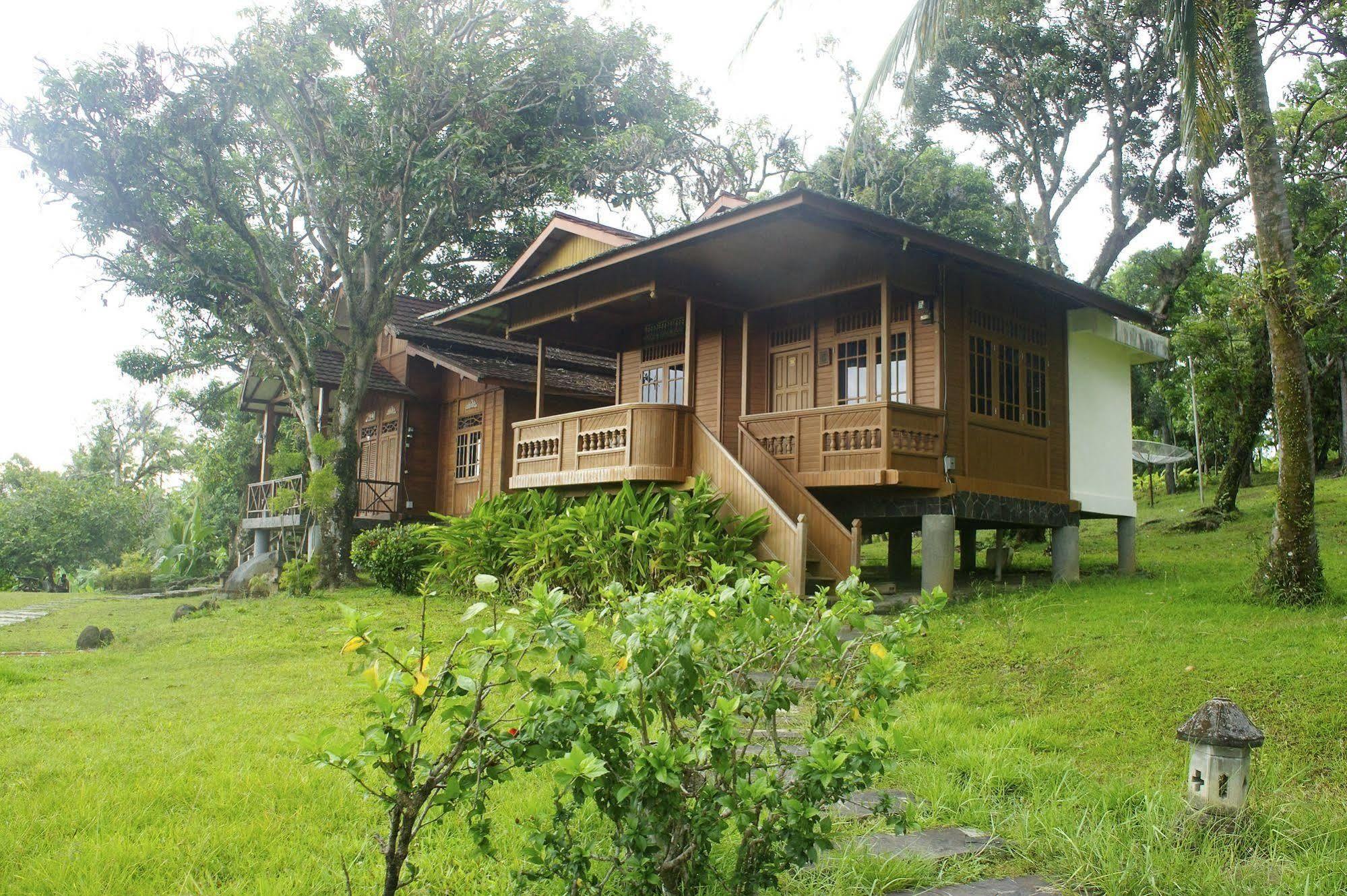 Oyo 1214 My Lagusa Hotel Cimaja Exterior photo